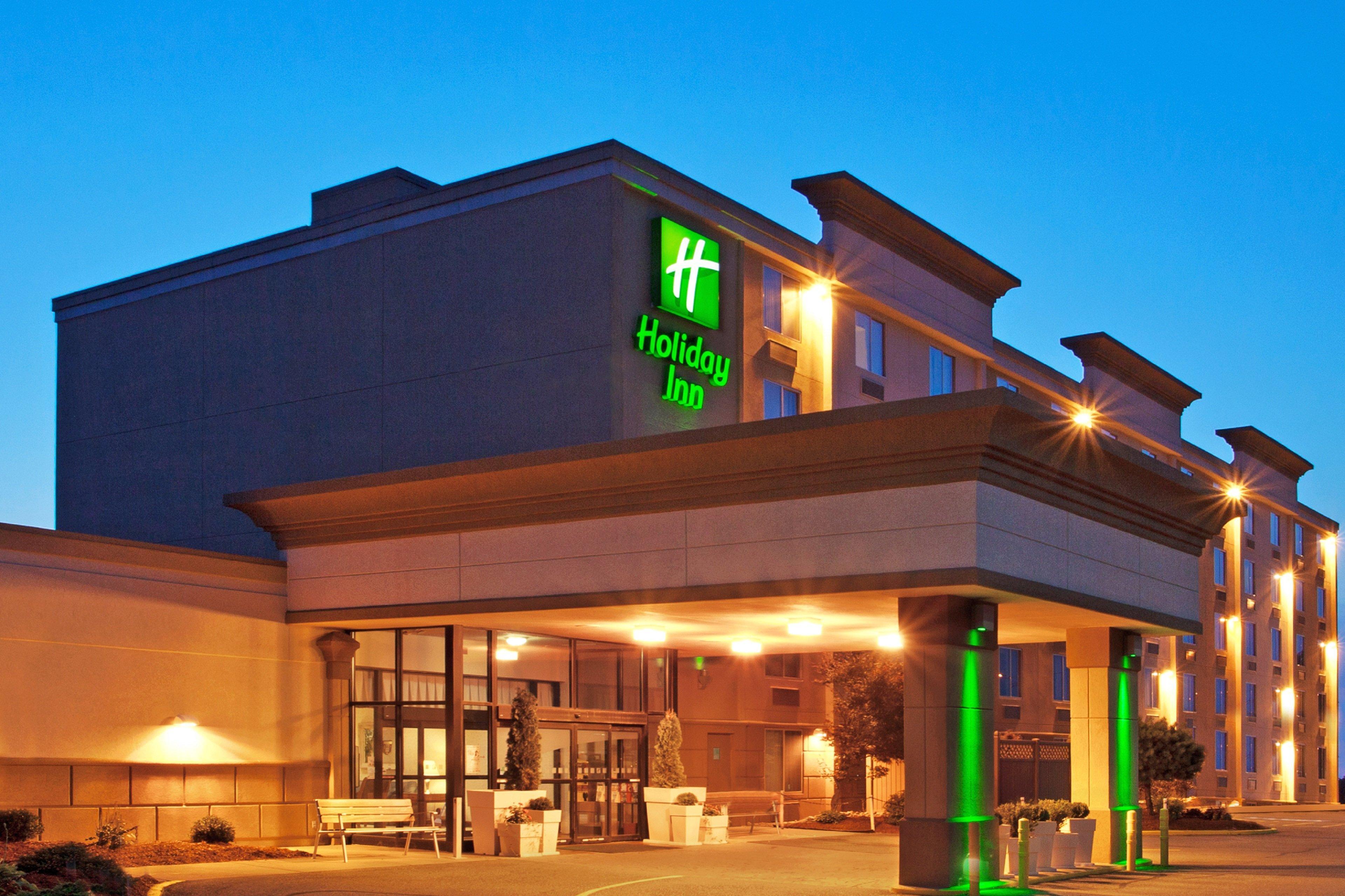 Holiday Inn Weirton-Steubenville Area Экстерьер фото